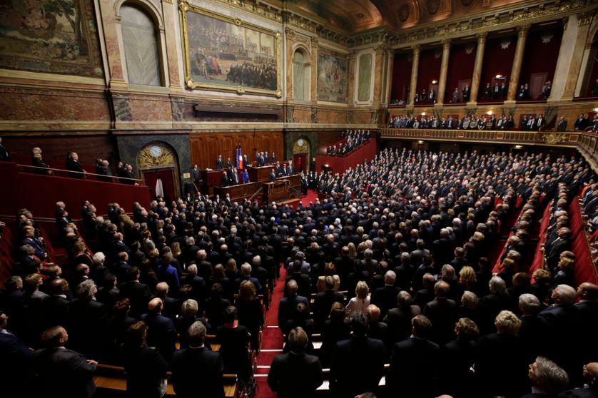 16 novembre 2015, le Parlement est réuni en Congrès à Versailles
