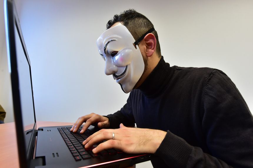 Hacker anonymous