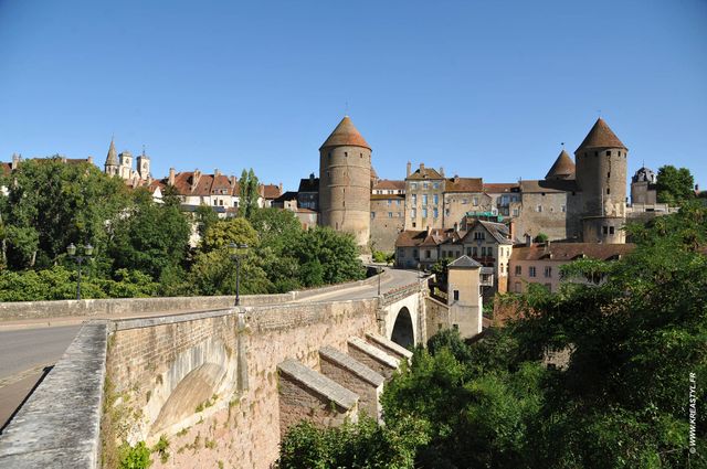 Semur-en-Auxois (Côte d'Or)