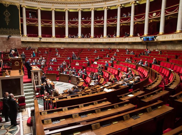 Près de 450 députés étaient absents lors du vote sur l'état d'urgence