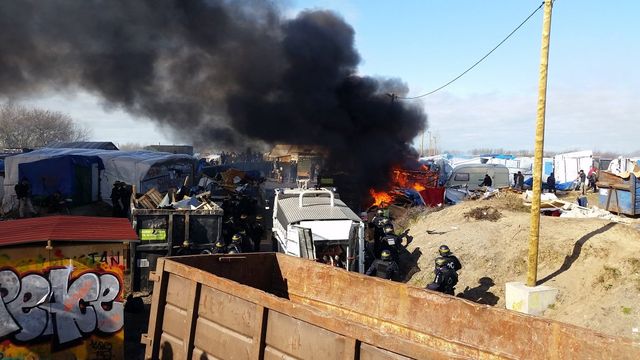 Situation tendue dans la "jungle" de Calais