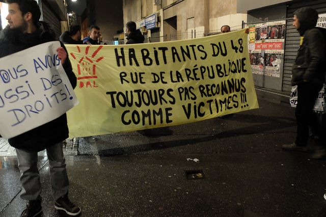 Manifestation de soutien aux sinistrés de l'assaut de Saint-Denis