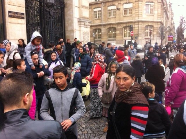 Manifestation soutien Roms menacés d'expulsion
