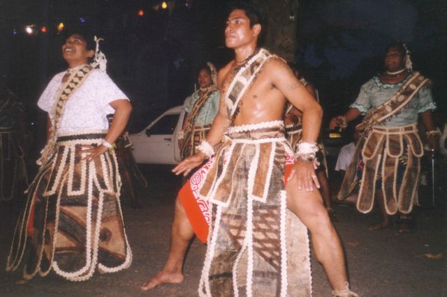 Costume traditionnel de Wallis et Futuna