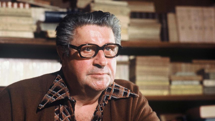 Henri Troyat en 1979, chez lui pour TF1.
