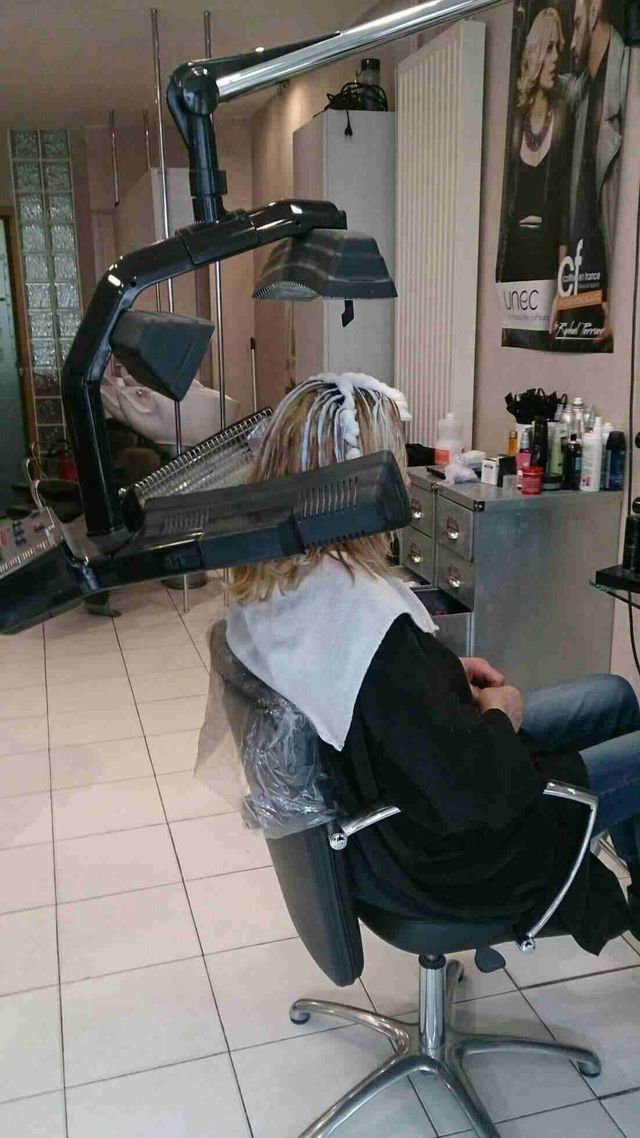 Salon de coiffure à Carvin - Les mèches