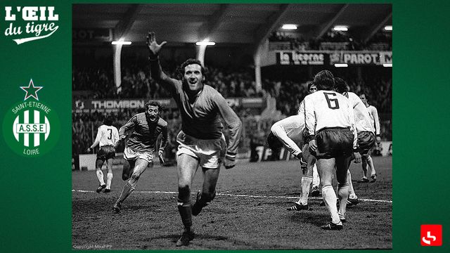 Hervé Revelli après son but lors du Quart de finale de coupe d'Europe des Clubs champions le 17/03/1976