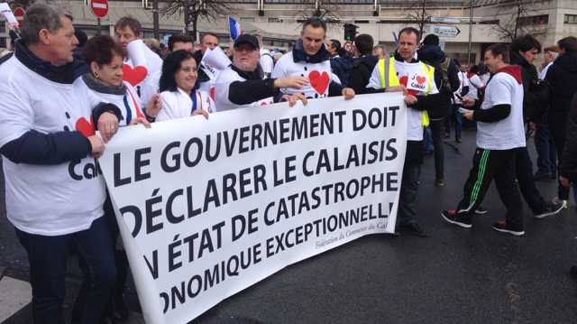 500 calaisiens manifestent à Paris