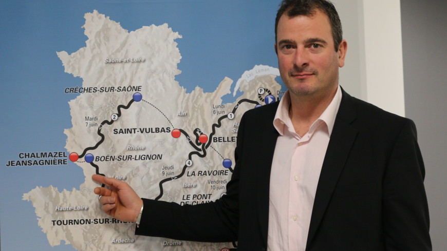 Valéry Gouttefarde, maire de Chalmazel-Jeansagnière