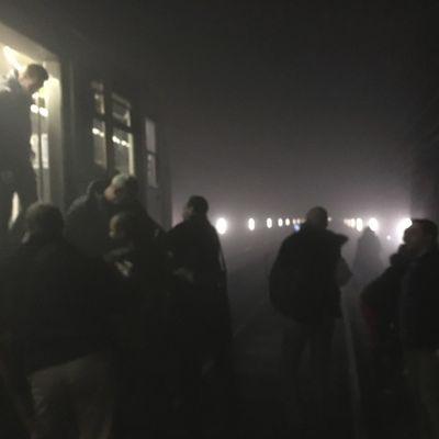 Passagers sortant de la rame après l'explosion dans le métro bruxellois
