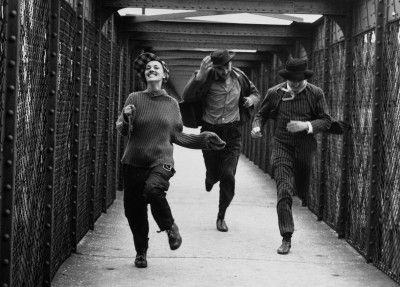 ©Raymond Cauchetier Jules et Jim (1961) Réalisateur : François Truffaut ; Henri Serre - Jeanne Moreau - Oskar Werner