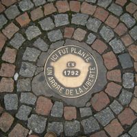 Plaque indiquant l'emplacement de l'Arbre de la liberté planté à Paimpol