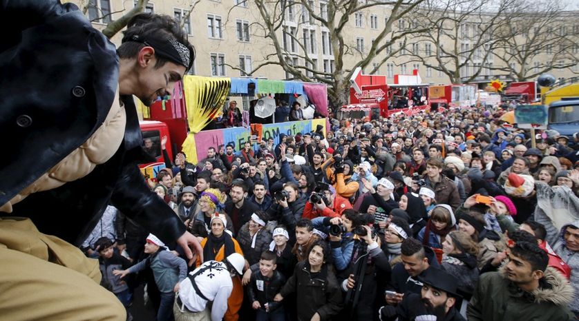 Le carnaval al-Lajiìn, en soutien aux réfugiés, le 20 mars 2016 à Berlin
