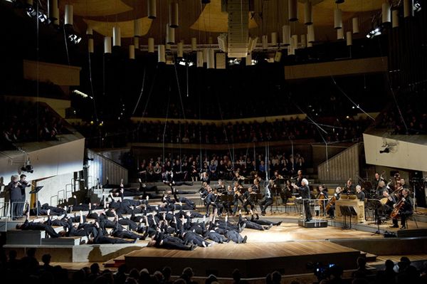 Philharmonie de Berlin, février-mars 2014 - Bach - Passion selon Saint-Jean - Mise en scène : Peter Sellars