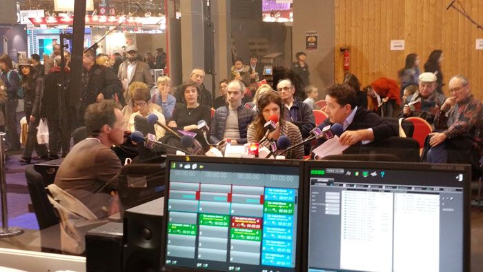 Depuis la régie, au salon Livre Paris, Les Regardeurs