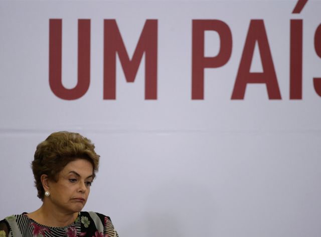 Pour Dilma Rousseff, c'est la semaine de tous les dangers.