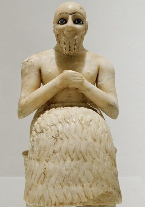 Statuette mésopotamienne