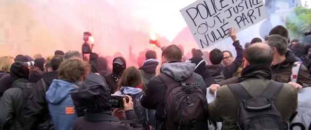 Heurts entre police et manifestants
