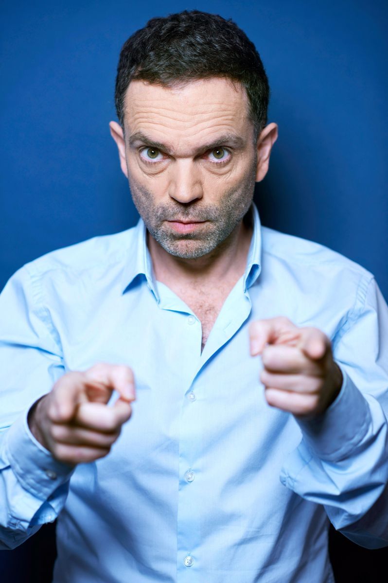 Yann Moix, en froid avec son éditeur pour excès de critique ?
