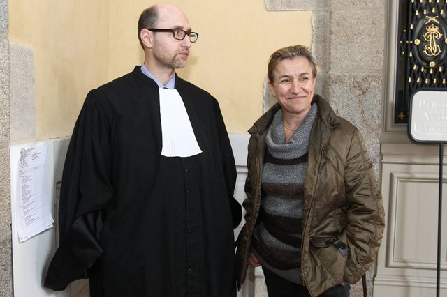 Irène Frachon, lanceuse d'alerte du scandale du Mediator, avec son avocat.