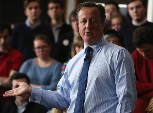 David Cameron a fini par avouer avoir possédé des actions offshore.
