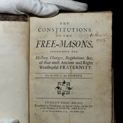 Première édition, publiée par Benjamin Franklin en 1734