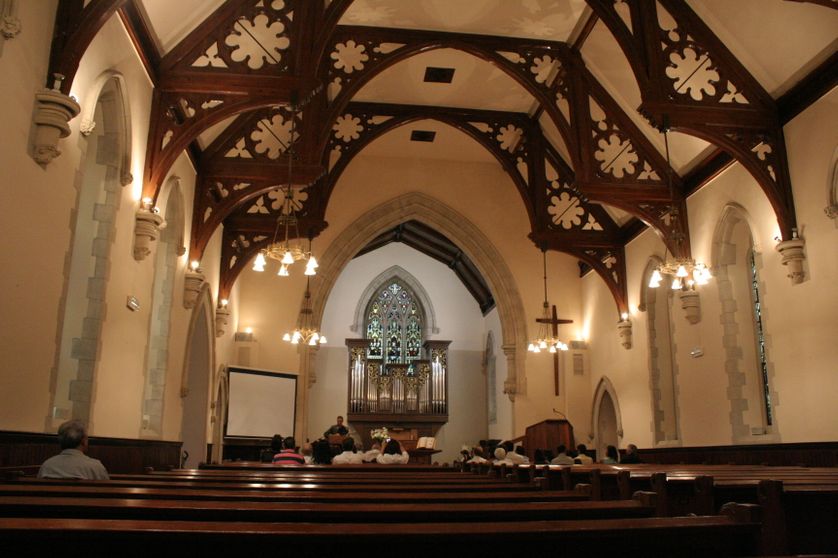 Temple Protestant Uni de Nice Saint Esprit, intérieur
