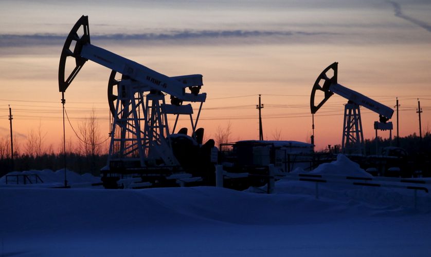 Puits en Sibérie. Le pétrole est la première source de revenu pour la Russie.