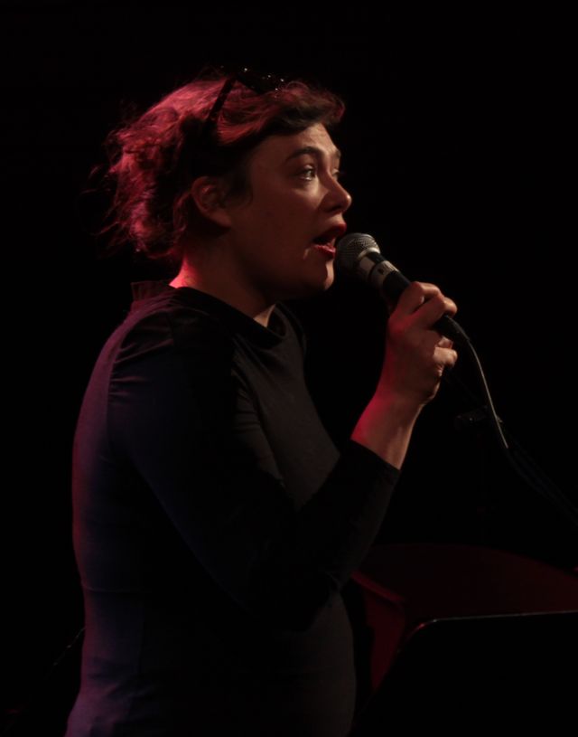 Rosemary Standley reprend "Ain't got no, I got life" dans Partons en live