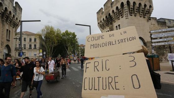 Manifestation d'intermittents du spectacle à Avignon en juillet 2014 ©Reuters - Philippe Laurenson