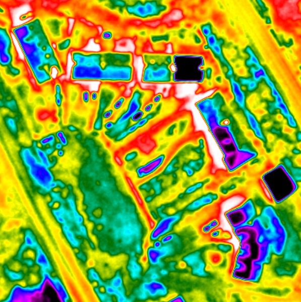 Thermographie aérienne pour repérer les fuites thermiques