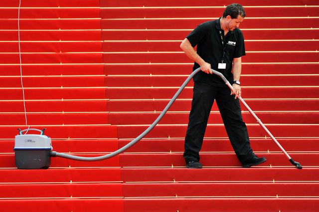 A Cannes se cotoient deux mondes parallèles