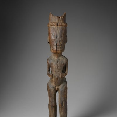 Statue monoxyle figurant un "Tiki" (Marquises,19e siècle)