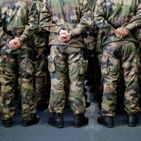 Les militaires n'ont-ils que le droit de se taire ?