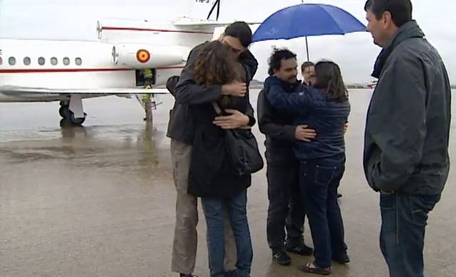 Les trois journalistes sont de retour en espagne