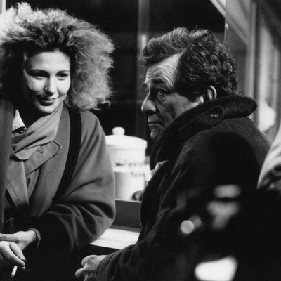 Solveig Dommartin et Peter Falk, tournage du film "Les ailes du désir", 1987.