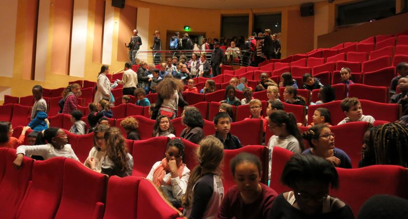 France Culture, Philharmonie...13 mai 2016, arrivée des jeunes et de l'équipe...