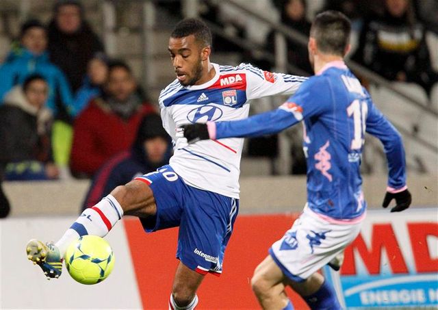 lyon concède le match nul face à evian