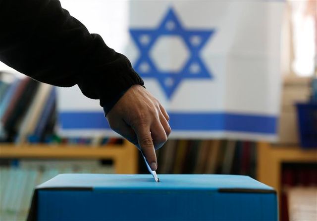 le likoud-beitenou de benjamin netanyahu donné gagnant des législatives israéliennes