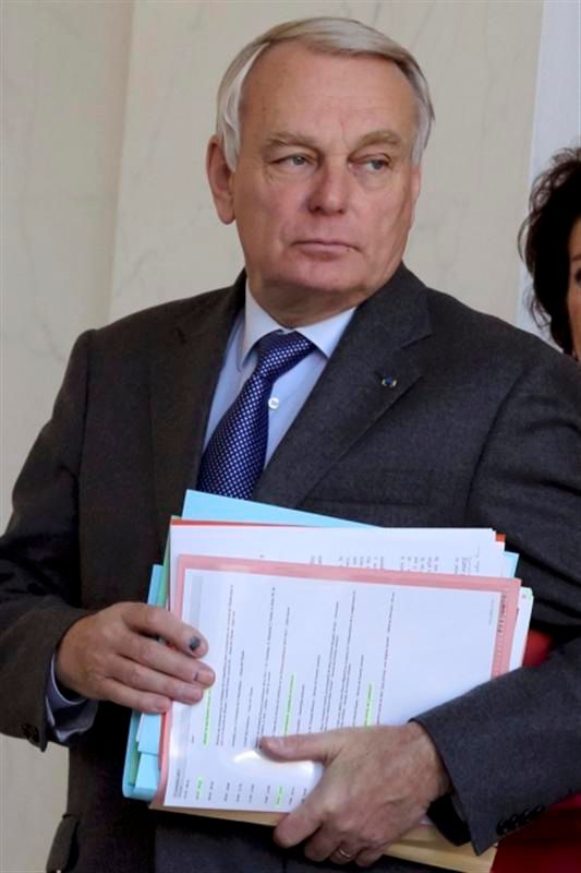 jean-marc ayrault annonce une remise à plat de la fiscalité pour 2015