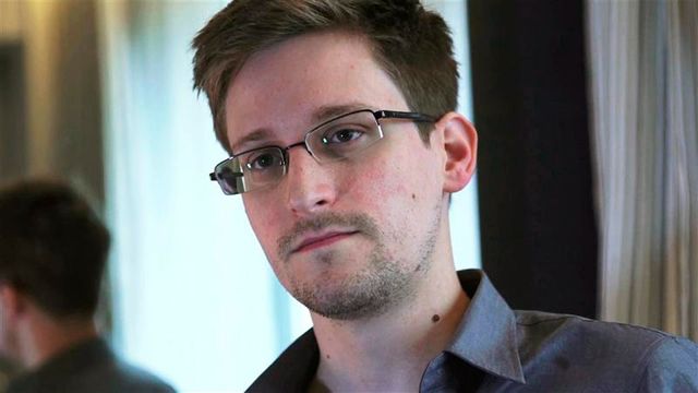 le venezuela accorde l'asile humanitaire à edward snowden