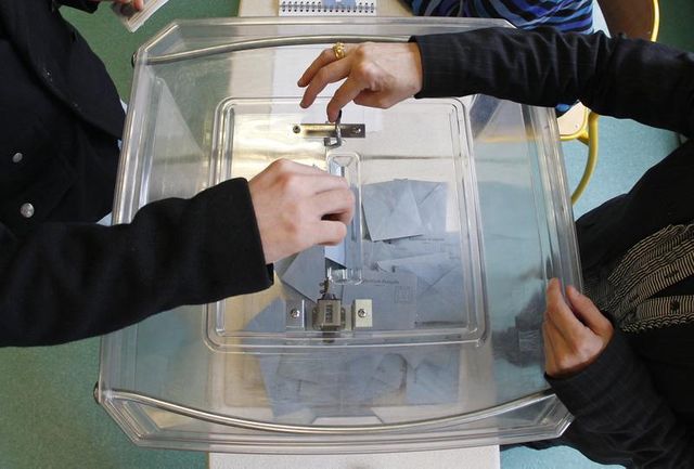 un tiers des français pour une victoire de la droite aux municipales