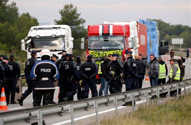 annulation des opérations escargot anti-écotaxe des routiers en ile-de-france