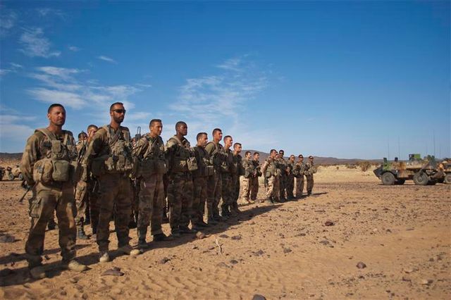vers la présence de 3.000 soldats français au mali en juillet