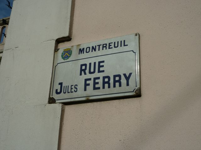 photo1
