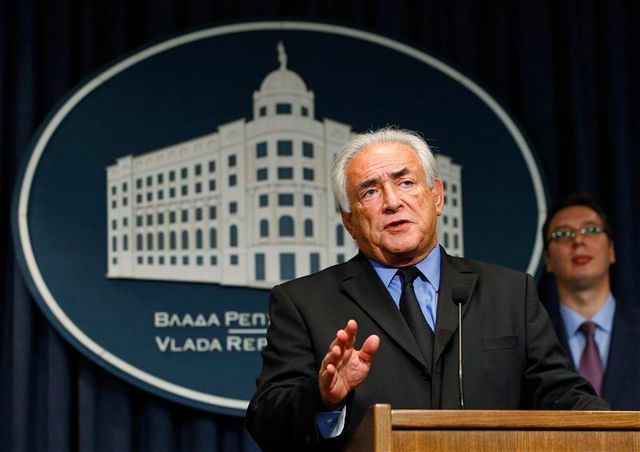 dsk prend ses fonctions de conseiller économique de la serbie