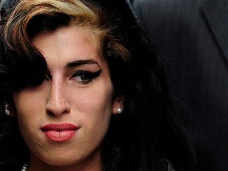 amy winehouse disparaît à l'âge de 27 ans