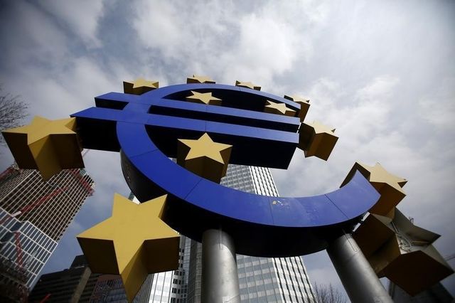 la bce opte pour un taux de dépôt négatif