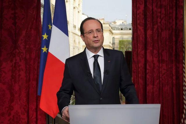 françois hollande nomme manuel valls à matignon