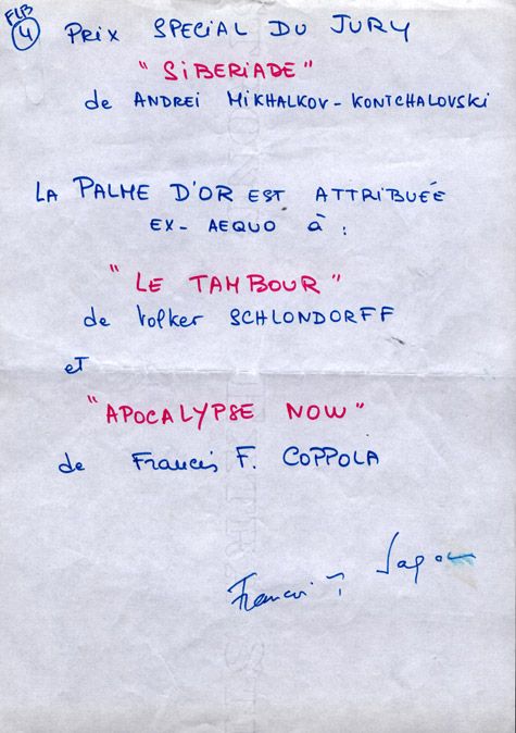Françoise Sagan, présidente du jury, signe après bien des polémiques, le palmarès de l'édition de 1979.